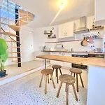 Dom wakacyjny - Le Lys - Magnifique Maisonnette Avec Terrasse Poitiers